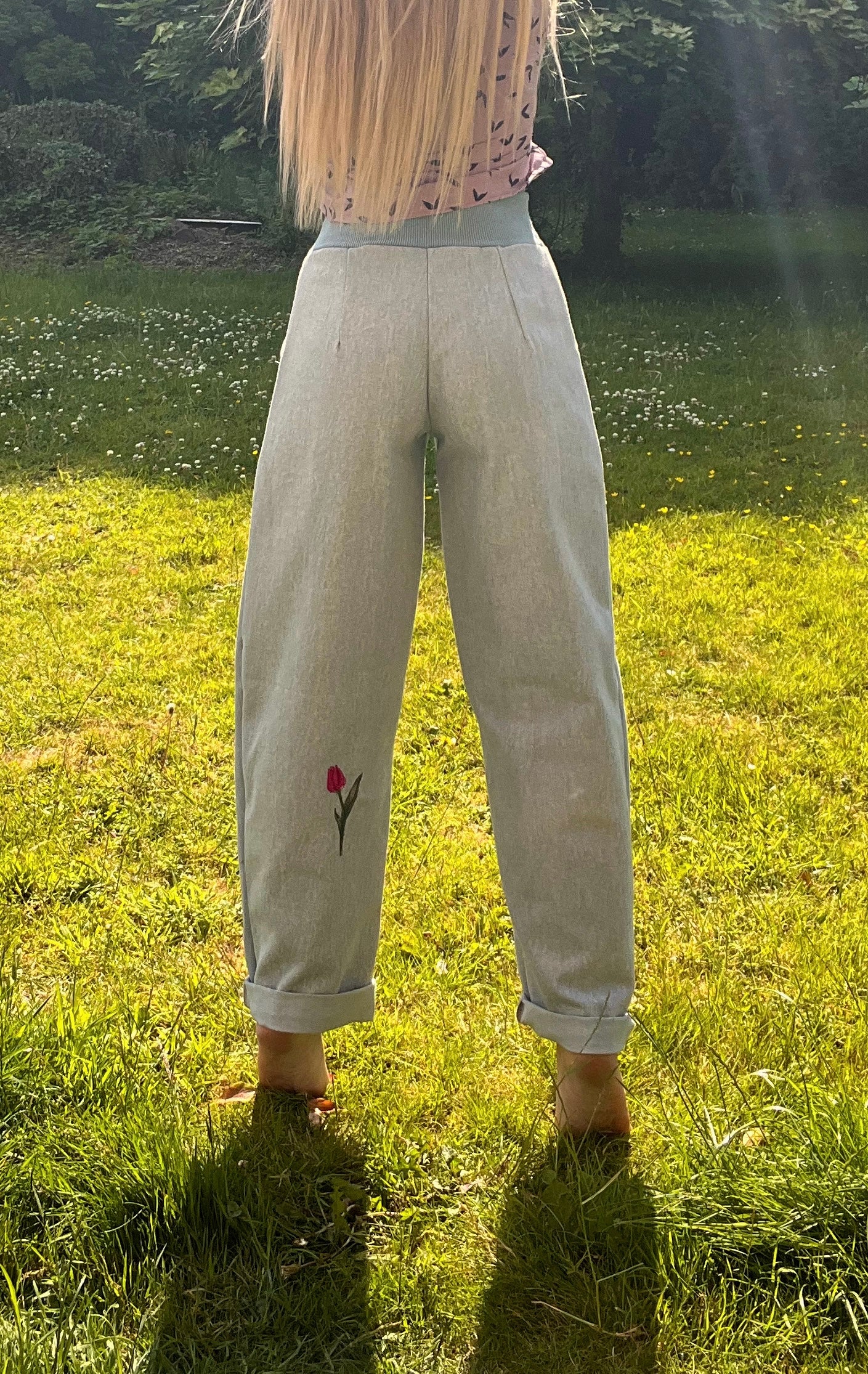 Blossom Barrel Leg Jean