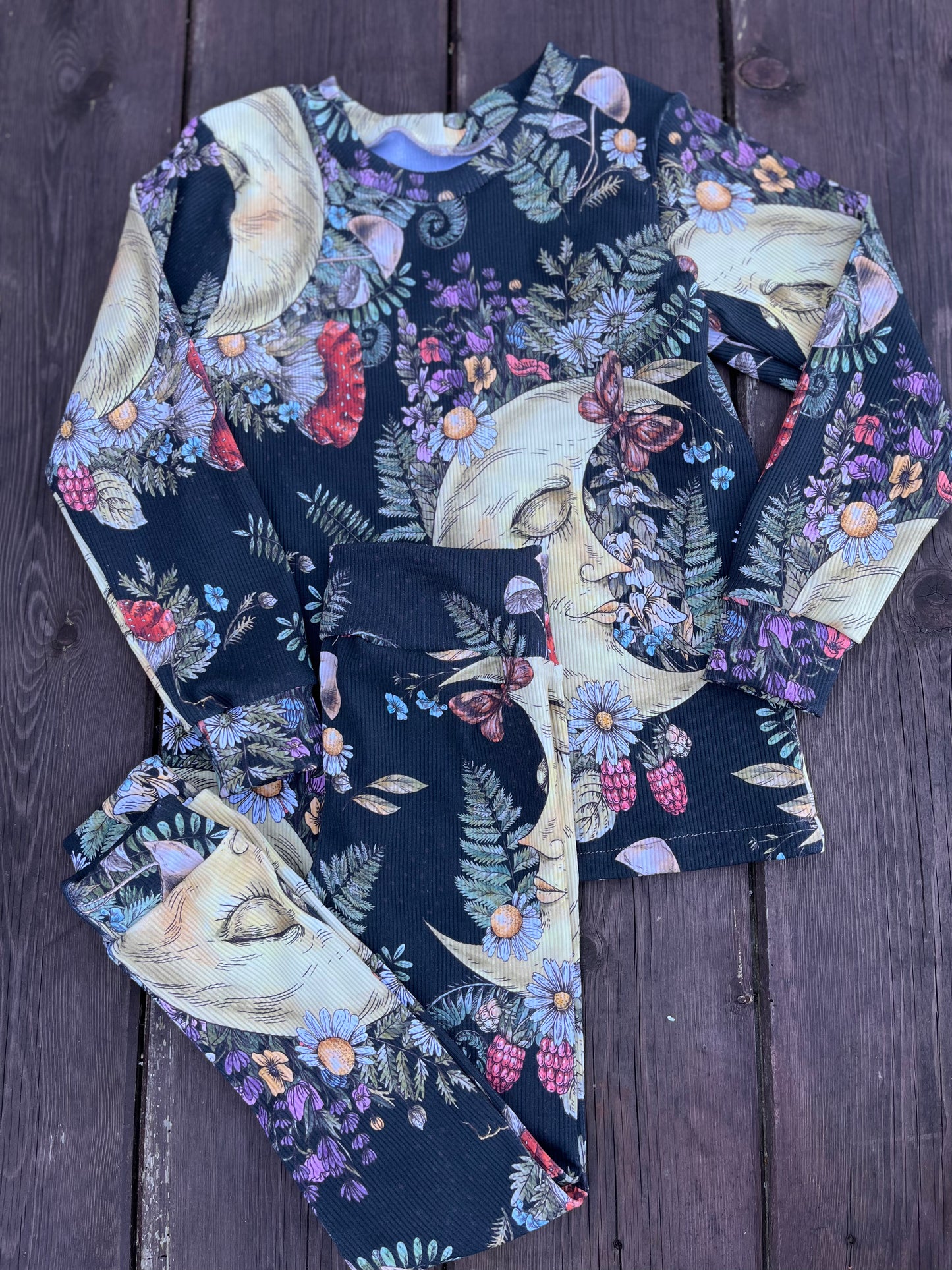 Yule Lounge Set