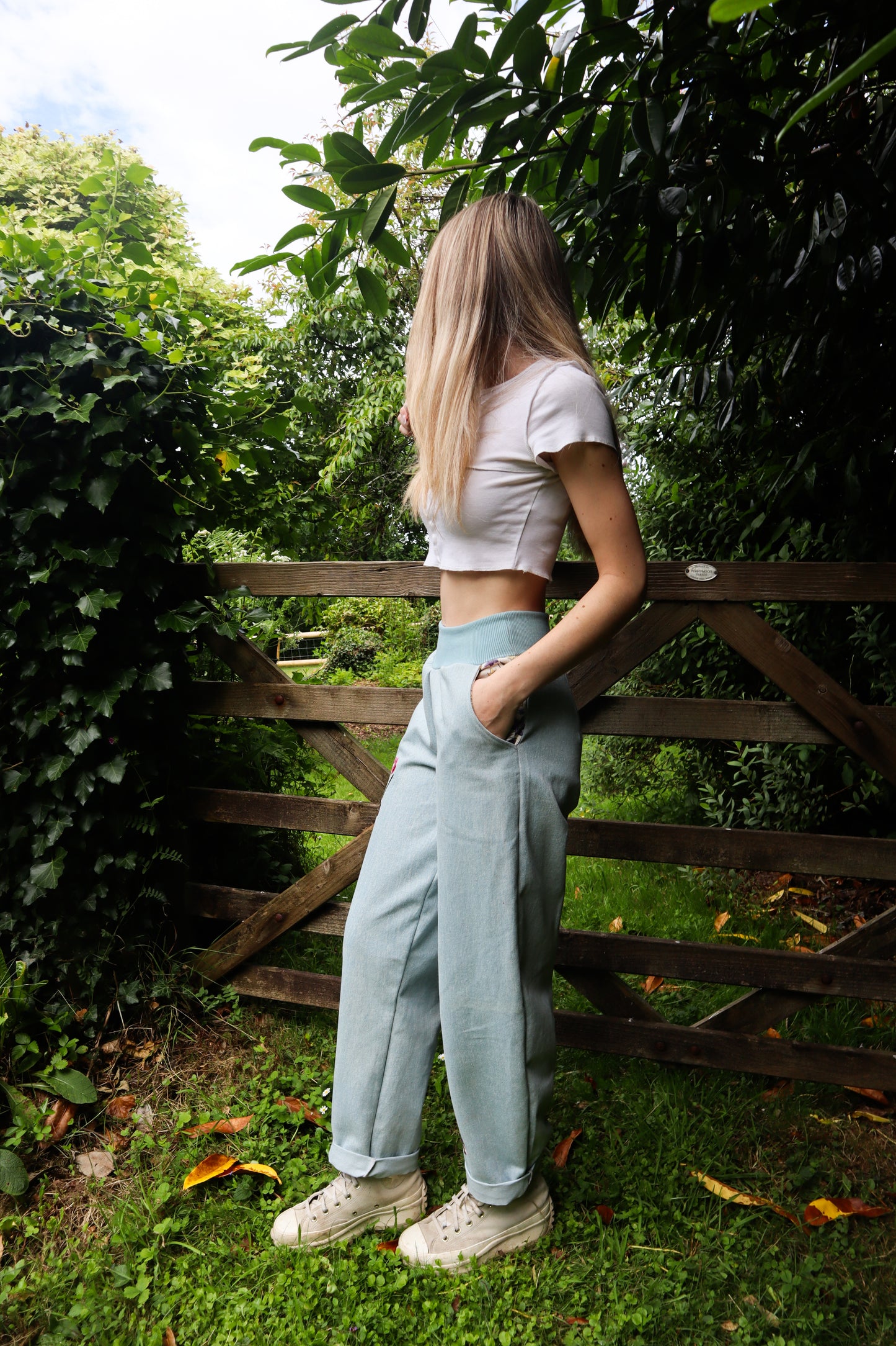 Blossom Barrel Leg Jean